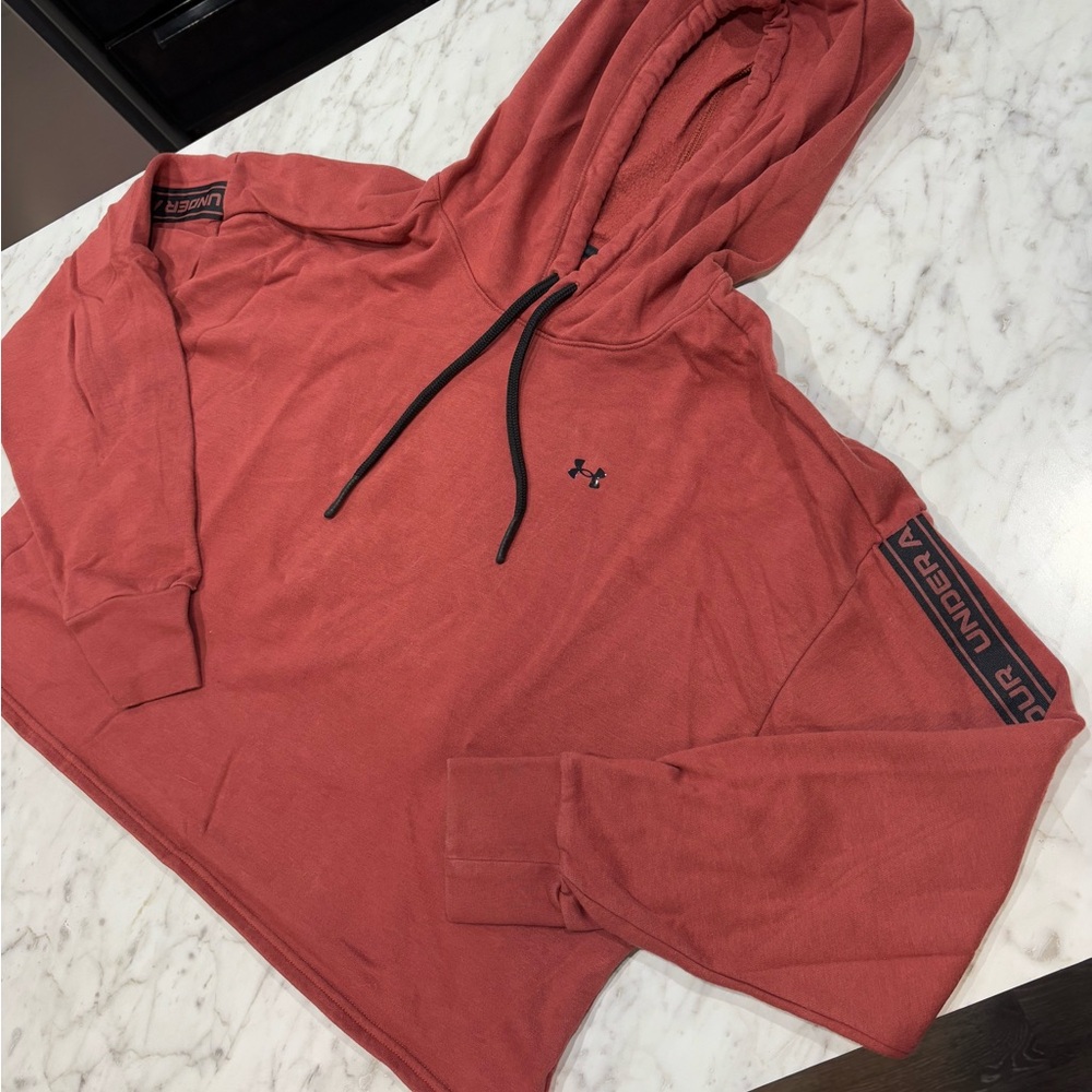 Under armor crop hoodie